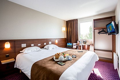 Brit Hôtel - restaurant Rennes le Castel