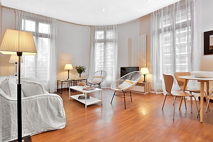 Les Suites du Thêatre 2/2