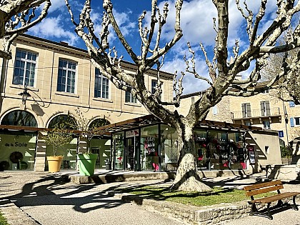 Visite du musée de la Soie àTaulignan