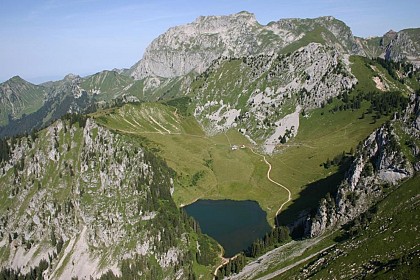 Lac d'Arvouin