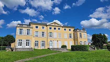 Le Château et la Chapelle de Bois Dieu