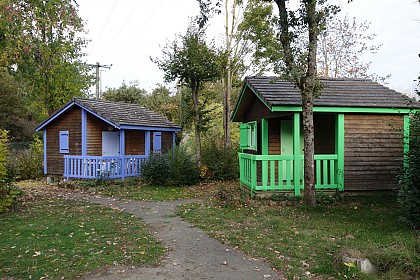 AIRE CAMPING LA COUDRAYE SAINT LAMBERT DU LATTAY