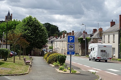 Aire de Services et de stationnement camping-cars de Durtal (Centre-Bourg)