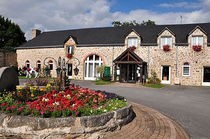 RESTAURANT AU RELAIS DU GUÉ DE SELLE