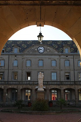 Lycée militaire d'Autun