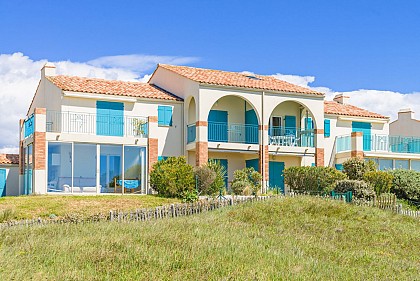 RESIDENCE LAGRANGE VACANCES - DOMAINE DU GRAND LARGE ET LES OCEANIDES