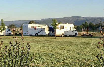 Aire d'accueil camping-cars à la ferme