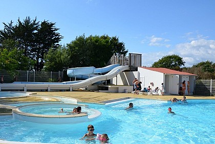 Les Trois Chênes **