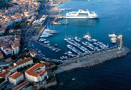 PORT AJACCIO TINO ROSSI