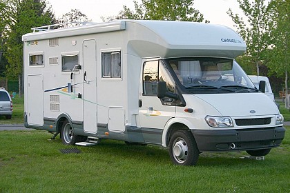 Domaine de l'Olivet - aire de service/accueil camping-car