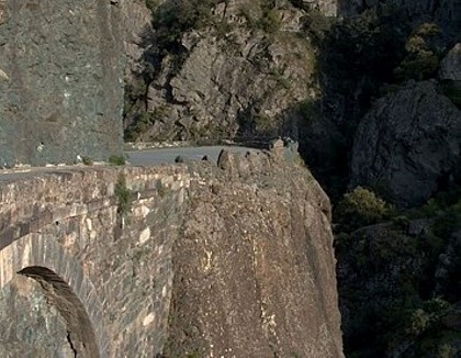 DÉFILÉ DE L'INZECCA