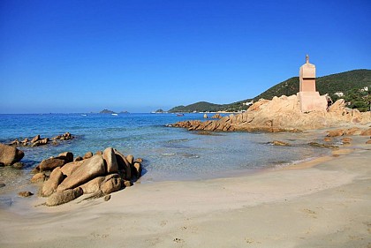 PLAGE DE LA TERRE SACREE