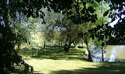 Camping naturiste en Mayenne "Mayenne Nature"