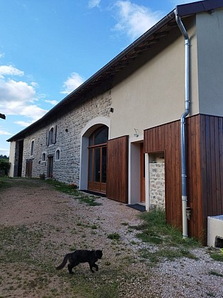 Chez Frédérique BLETON – SAINT-BONNET DES BRUYERES