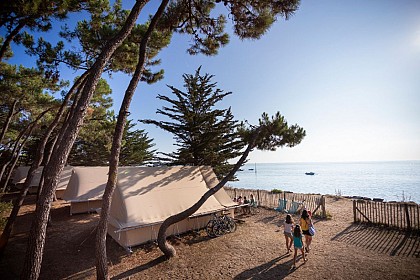 CAMPING HUTTOPIA NOIRMOUTIER