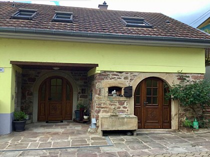 Apartment La Grange de Marithé - Mme Schneider