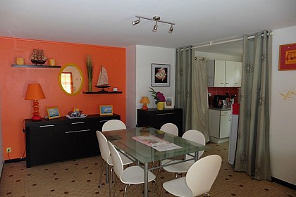 FROMENTINE MAISON sans vis-à vis à 400m de la plage