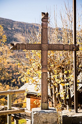 Mission crosses