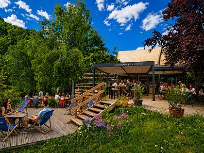 Evolution 2 - Le River Camp