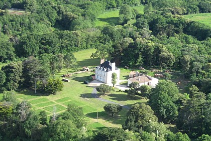 CHAMBRES D'HÔTES LE MANOIR DE L'EOLIERE