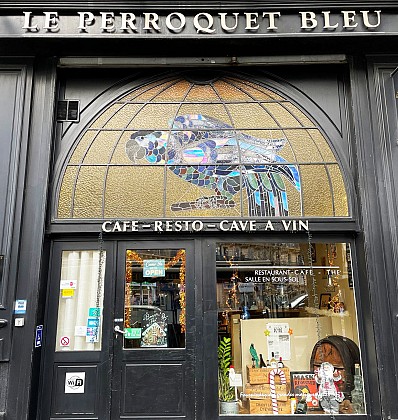 Le Perroquet Bleu