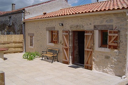 Gîte Le Requerre N°1 - Wisteria Cottage