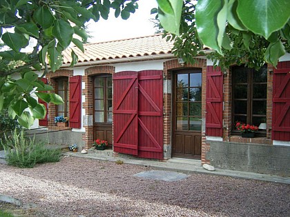 LE GÎTE ROUGE