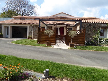 Au bord du Petit Lay