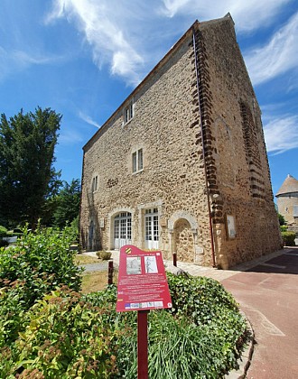 Le Logis des Trois Marchands