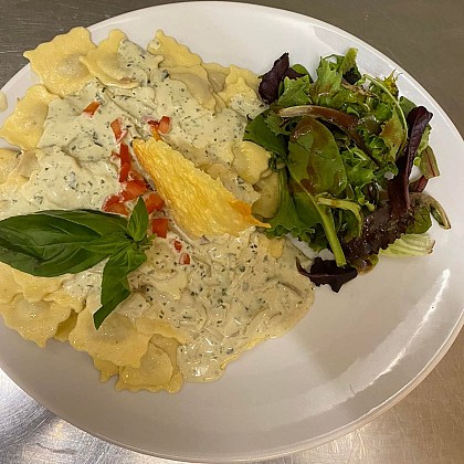 Lices Restaurant Bar