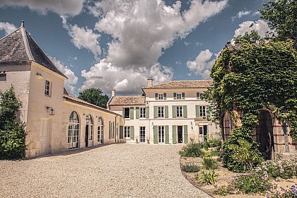 Visite du chai et de la distillerie | Maison Brillet