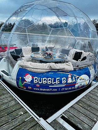 BBQ BOAT 77 - Bubble Boat