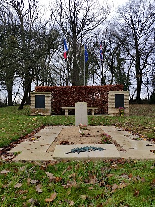 Monument James Cornwall