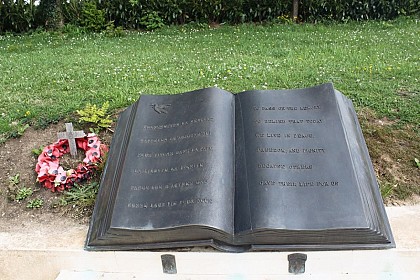 Stèle de la Mémoire La Fière