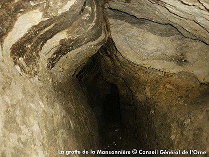 La grotte de la Mansonnière