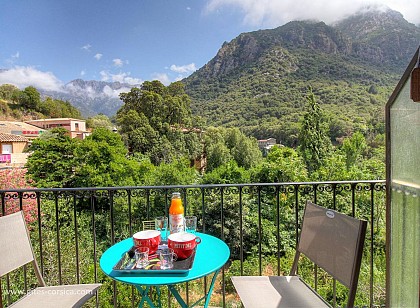 CASA FIORA - LE SCANDOLA