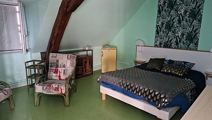 Le Perroquet Bleu