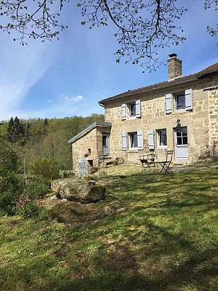 LE CHÂTEAU
