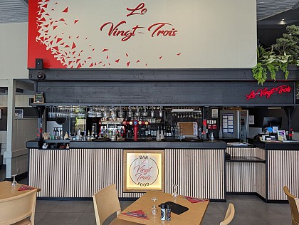 Le Vingt-Trois