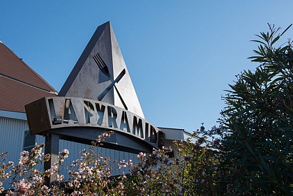 LA PYRAMIDE