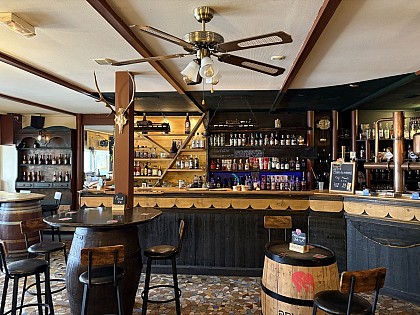 La Tavern'