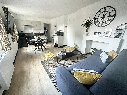 Meublé de tourisme > Appartement avec jacuzzi intérieur