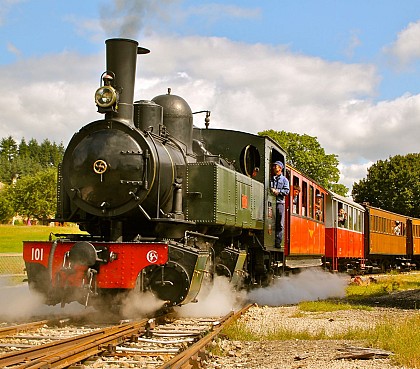 Voyage en Chemin de Fer Historique - Train Touristique Velay Express