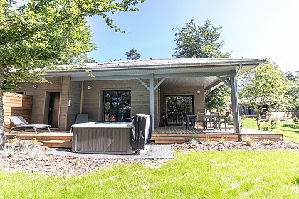 Les lodges du golf - Gîte Ceneuil