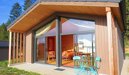 Peace & Lodges, East Lodge cocooning, en duo nature & sauna au bois