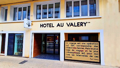 HÔTEL AU VALÉRY
