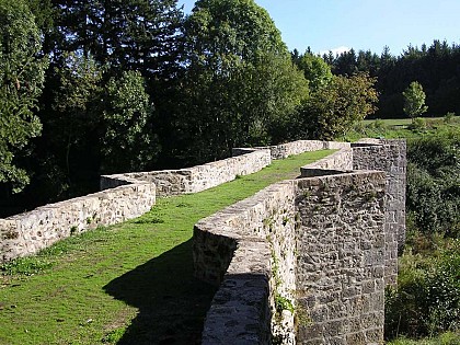 PONT SAINT-ETIENNE DE CAVALL