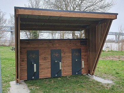Aire de services vélo de Cubzac-les-Ponts