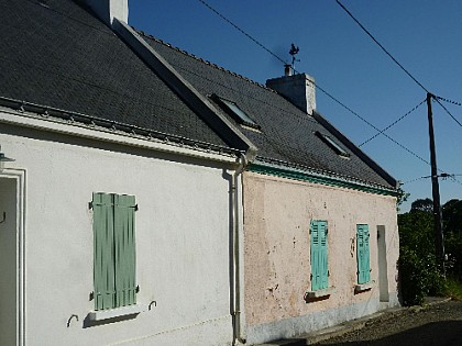 Kermouzouët village
