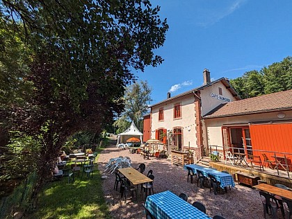 L'AVANT GARE  Lieu événementiel et culturel / Bar et restauration 